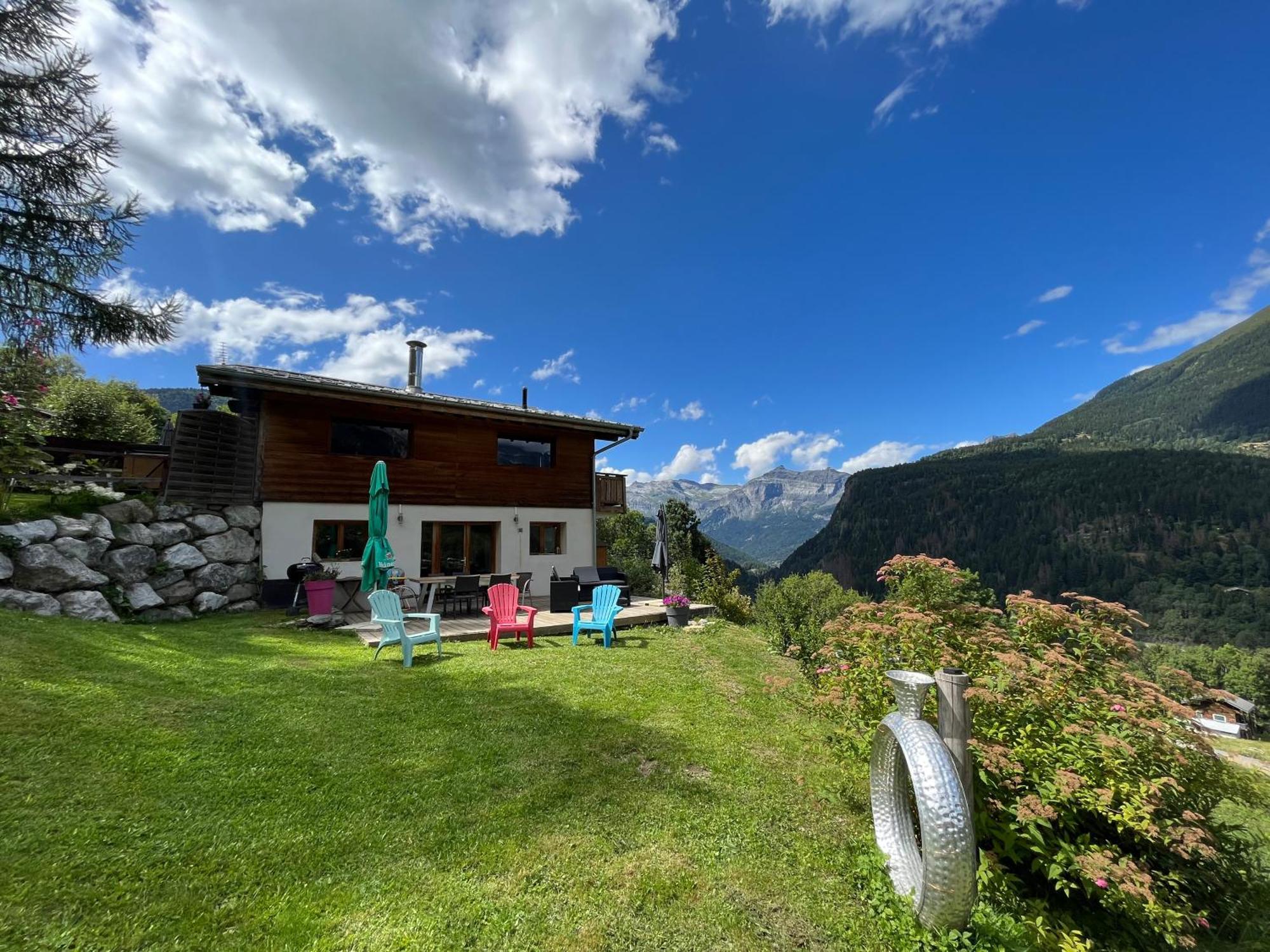 Amazing View Appartement Du Chalet เลอุชส์ ภายนอก รูปภาพ