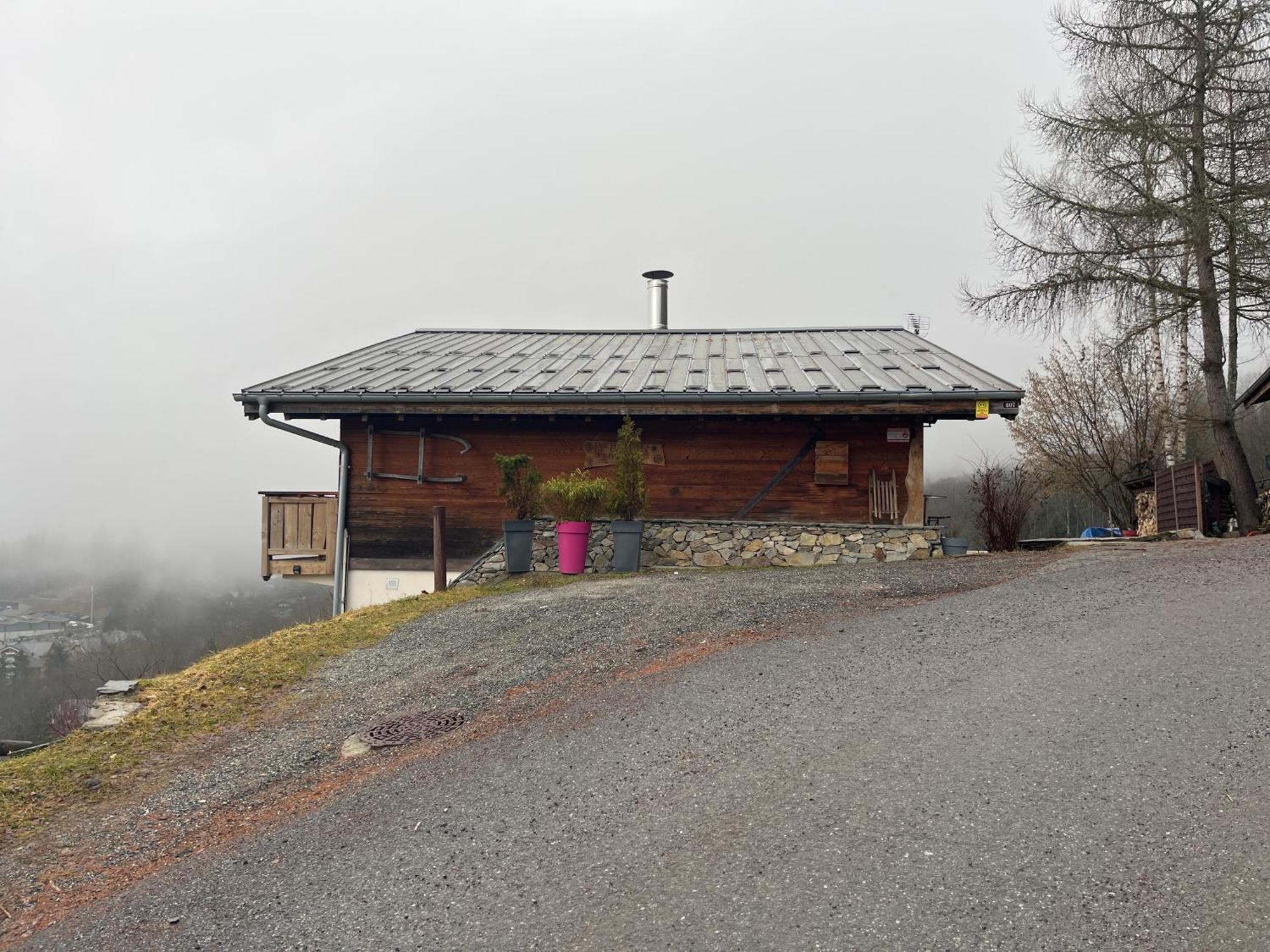 Amazing View Appartement Du Chalet เลอุชส์ ภายนอก รูปภาพ